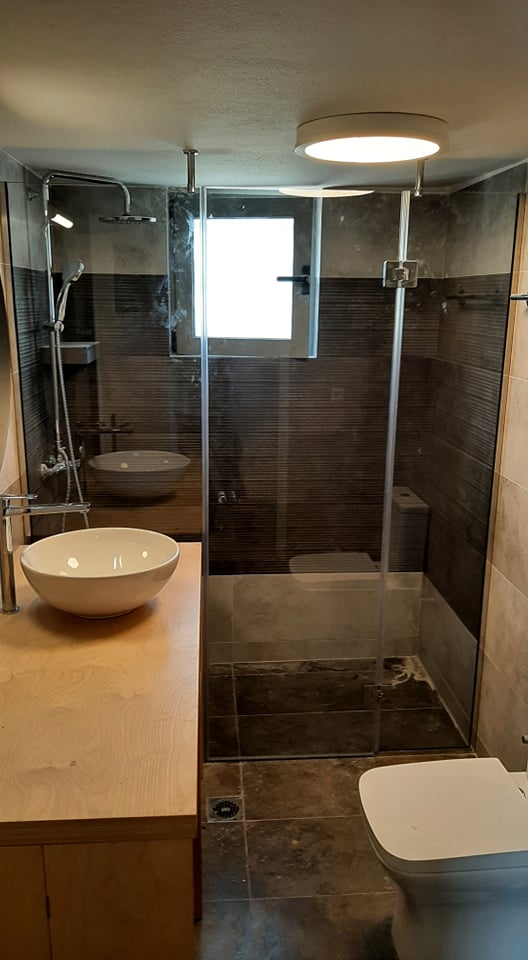 Ανοιγόμενη ντουζιέρα 21