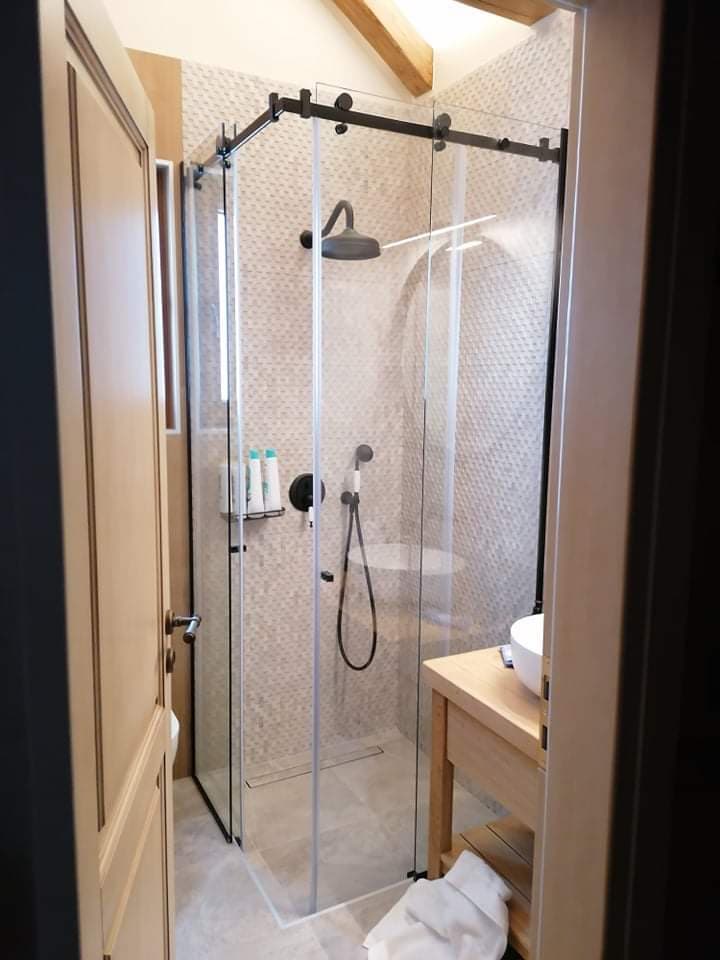 Συρόμενη ντουζιέρα 35