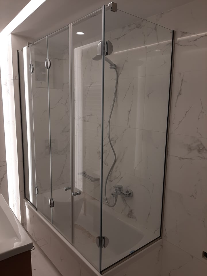 Ντουζιέρα σπαστή 23