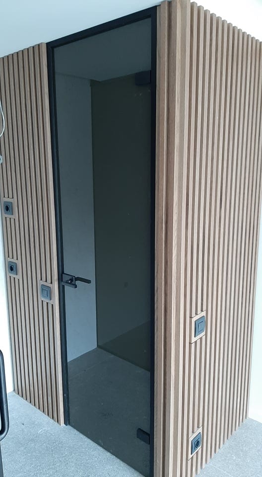 Ανοιγόμενη Εσωτερική Πόρτα 27