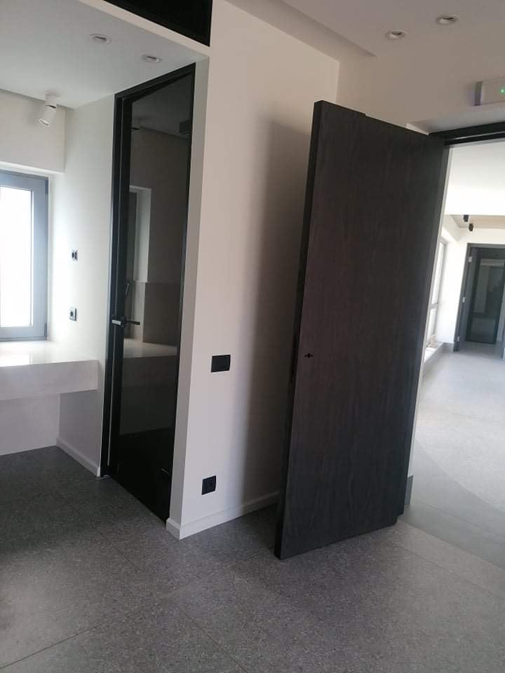 Ανοιγόμενη Εσωτερική Πόρτα 35