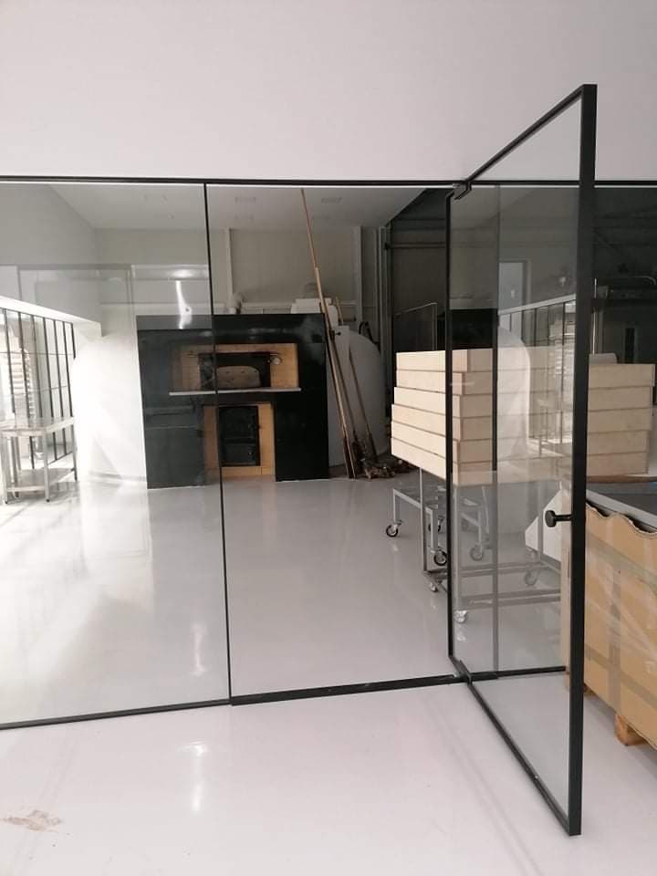 Ανοιγόμενη Εσωτερική Πόρτα 38